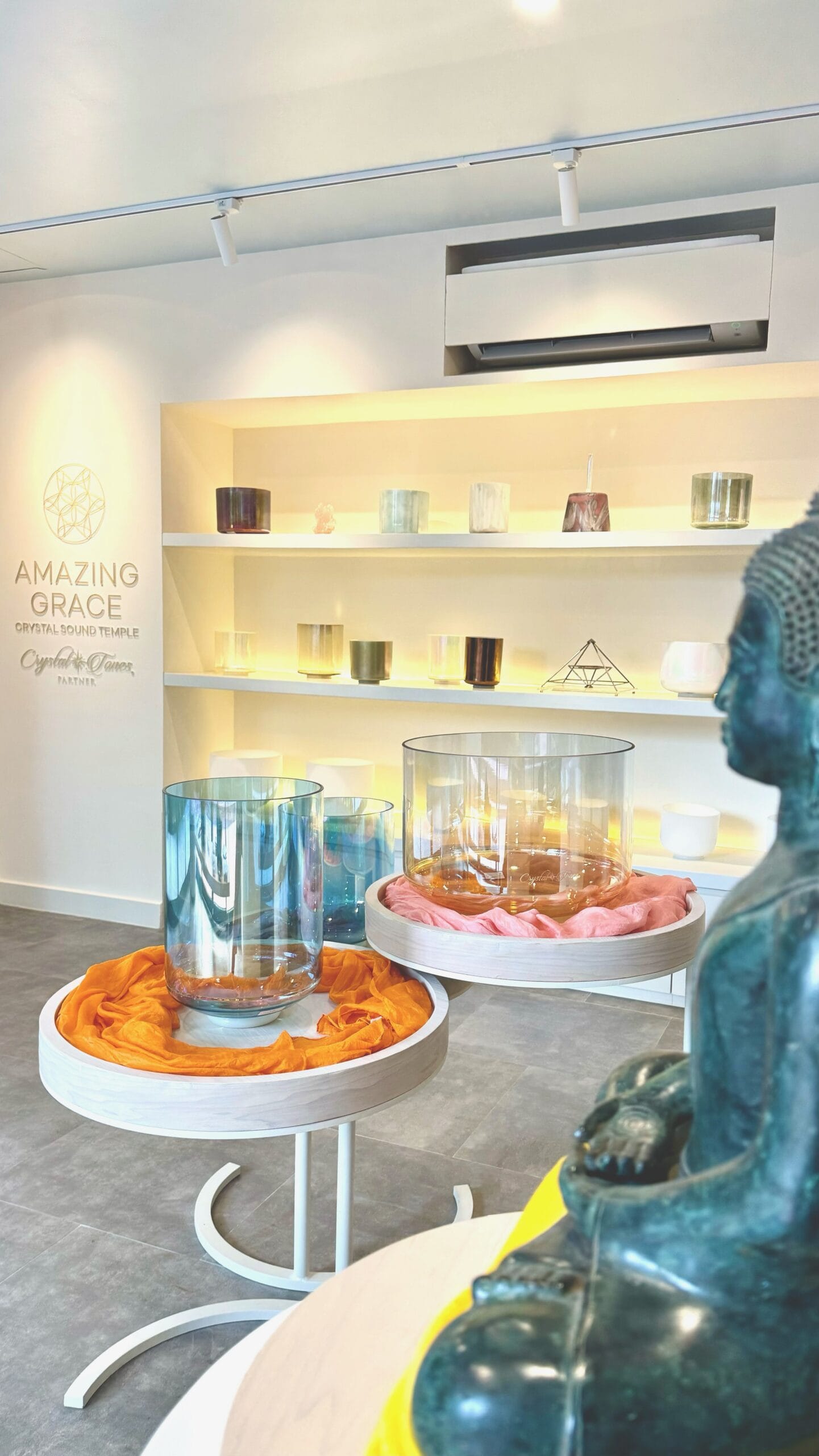 Sound Healing, Siem Reap, Cambodia: Amazing Grace’s crystal singing bowls provide soothing vibrations and healing energy.